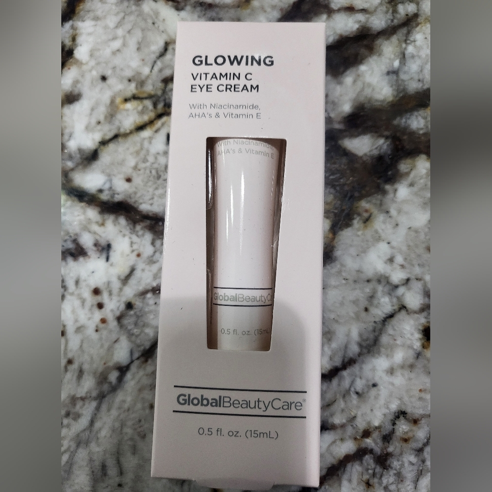 Glowing Eye Cream